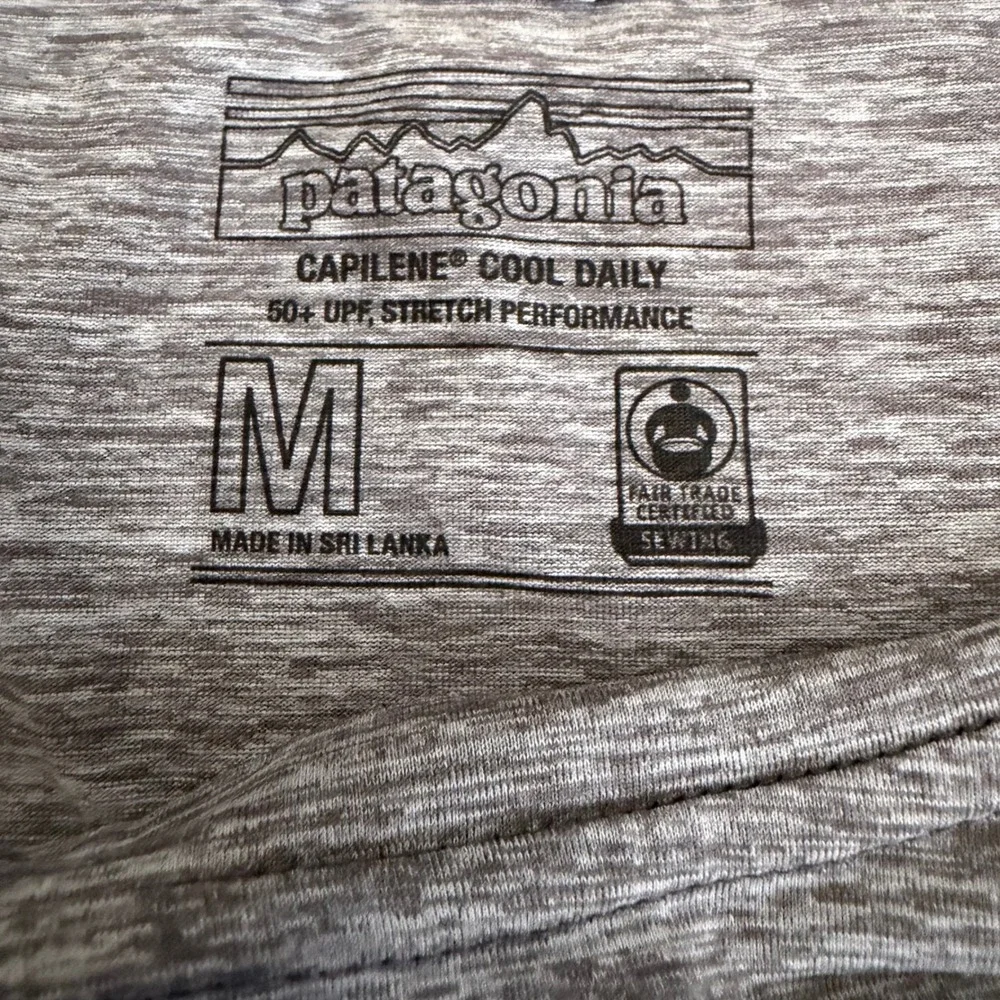 Patagonia Capilene Cool Daily Shirt Mens Medium Gray Heather 1973 Graphic Tee